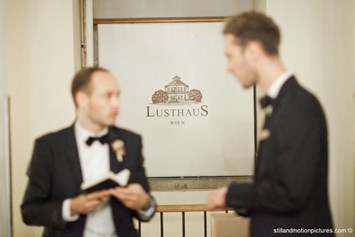 Hochzeitslocation: Heiraten im Café-Restaurant Lusthaus im Wiener Prater.
Foto © stillandmotionpictures.com - Café-Restaurant Lusthaus