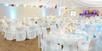 Winterhochzeit - PLZ 71034 (Deutschland) - Die festliche Dekoration kann individuell auf Ihre Bedürfnisse angepasst werden. - Dürrmenz | Fest- und Veranstaltungszentrum