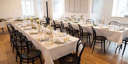 Winterhochzeit - Art der Location: Schloss - Festsaal festlich gedeckt - Schloss Greifenburg