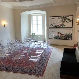 Hochzeitslocation: Trauungssaal indoor mit wunderschönen Drautalblick.
 - Schloss Greifenburg