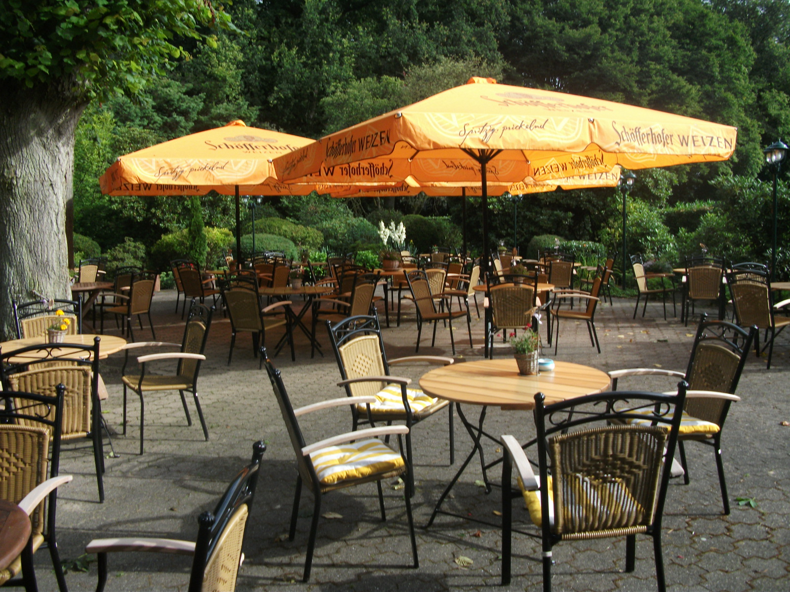 Hochzeitslocation: Biergarten - Landhotel Zur Gronenburg