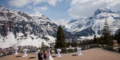 Winterhochzeit - Geeignet für: Hochzeit - Die Terrasse eignet sich wunderbar für standesamtliche Trauungen - Hotel Sonnenburg