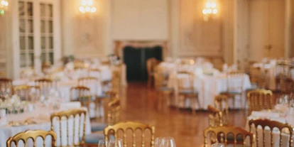 Winterhochzeit - Art der Location: Schloss - Ovaler Saal im Conference Center Laxenburg.
Foto © thomassteibl.com - Conference Center Laxenburg