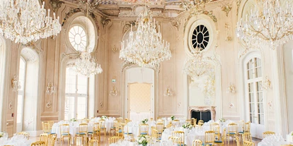 Winterhochzeit - Art der Location: Schloss - Ovaler Saal im Conference Center Laxenburg. - Conference Center Laxenburg