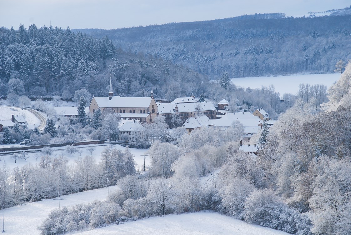 Hochzeitslocation: Kloster im Winter - Hotel Kloster & Schloss Bronnbach