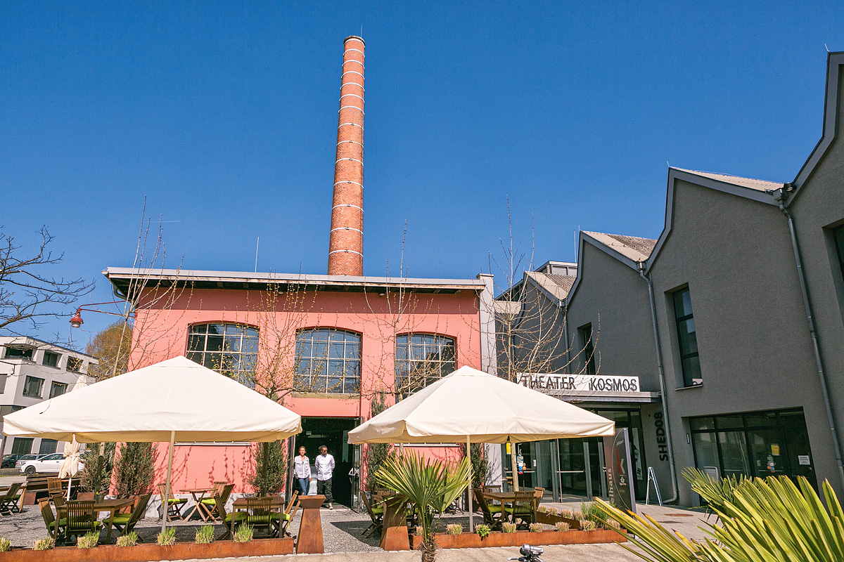 Hochzeitslocation: Aussenansicht des Kesselhaus in Kolbermoor. - Kesselhaus Bar & Restaurant