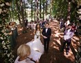Hochzeitslocation: Waldhochzeit