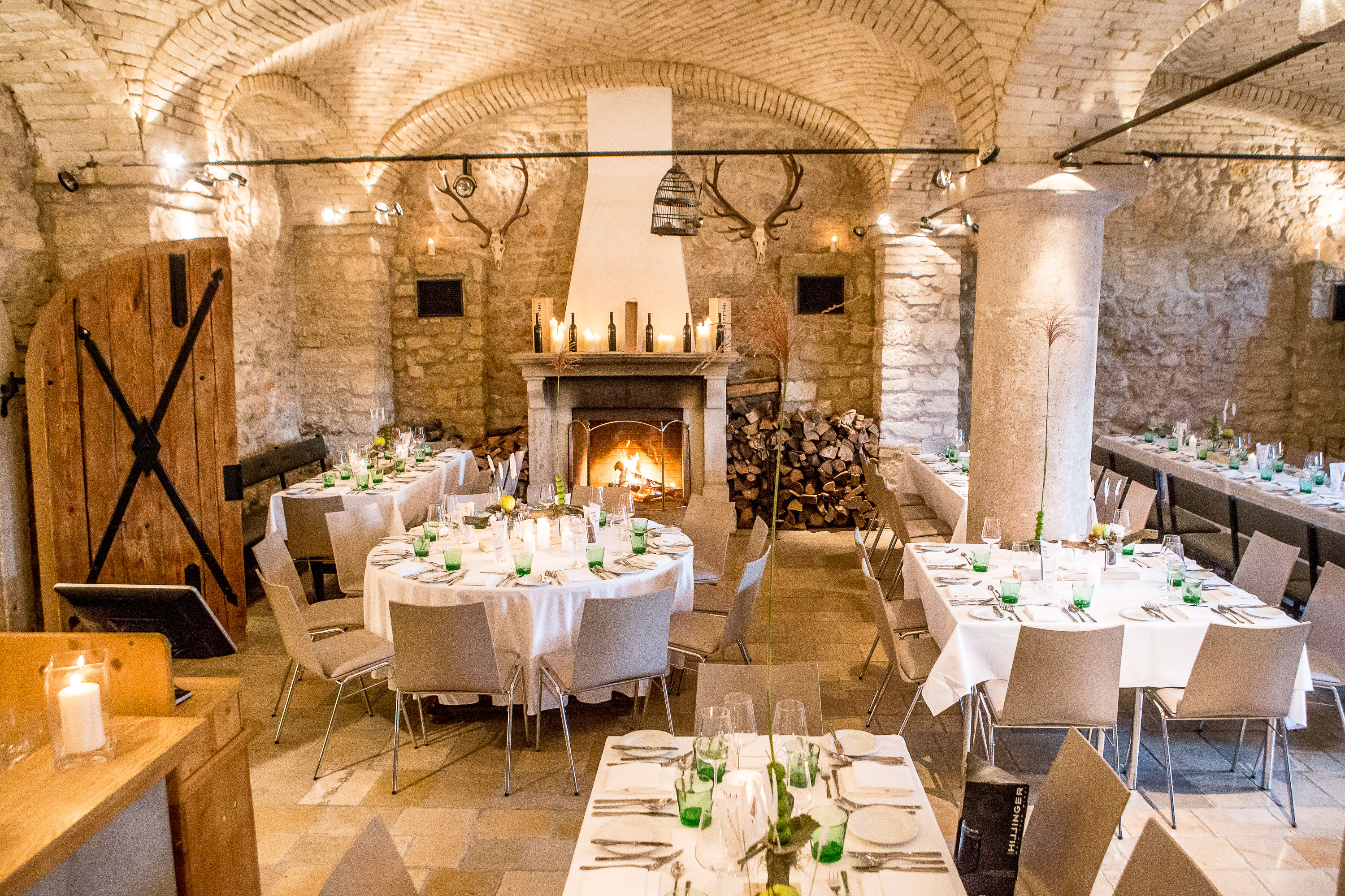 Winterhochzeit - Breitenbrunn (Breitenbrunn am Neusiedler See) - HILL HEILIGENKREUZERKELLER