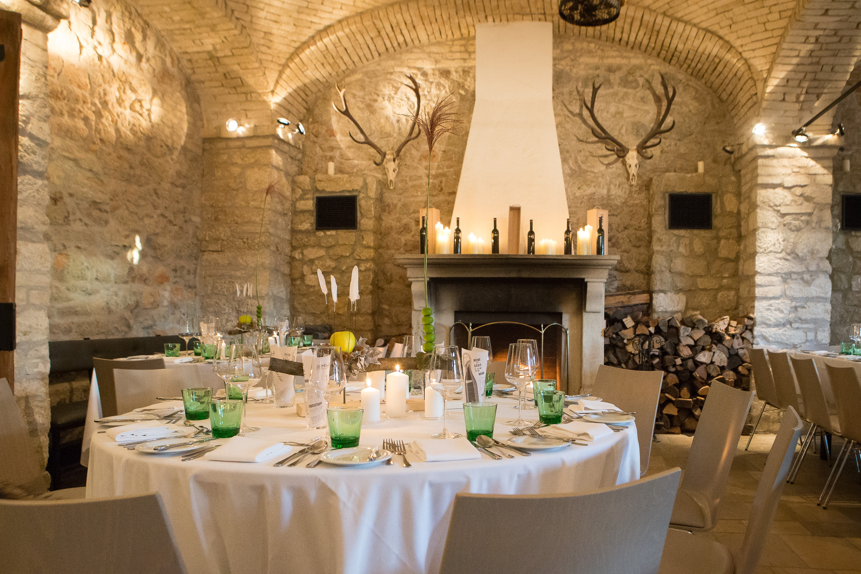 Winterhochzeit - Breitenbrunn (Breitenbrunn am Neusiedler See) - HILL HEILIGENKREUZERKELLER