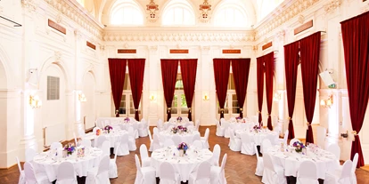 Winterhochzeit - Art der Location: Schloss - Theatersaal - Casino Baumgarten