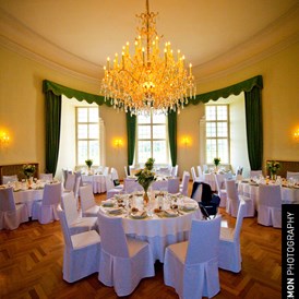 Hochzeitslocation: Heiraten im Schloss Schielleiten in der Steiermark.
Foto © greenlemon.at - Schloss Schielleiten