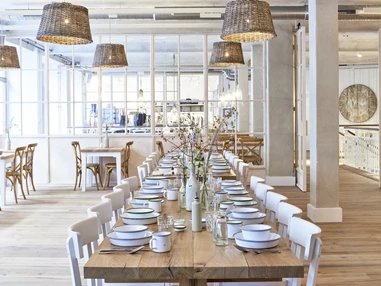Hochzeitslocation: Barefood DELI