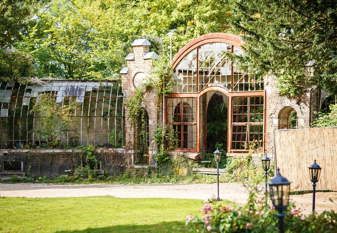 Hochzeitslocation: Unsere tolle Orangerie - ein Traum für jedes Hochzeitsshooting - Villa Au