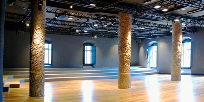 Winterhochzeit - Tirol - Kleine Säulenhalle Obergeschoss - Salzlager - SALZRAUM.hall - livelocations