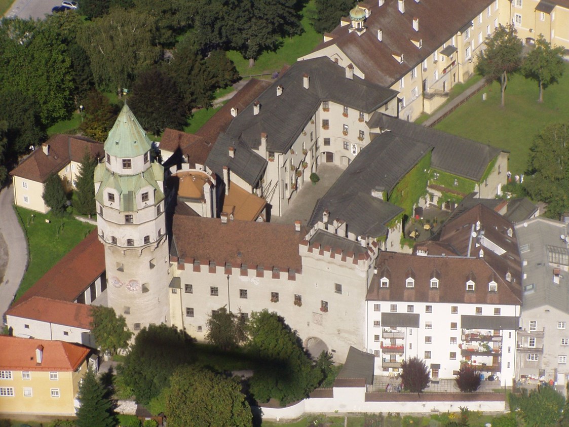 Hochzeitslocation: Burg Hasegg - SALZRAUM.hall - livelocations