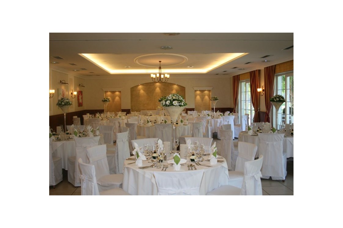 Hochzeitslocation: Der Festsaal des Birkenhof in Gols hat 160 m². - Birkenhof Restaurant & Landhotel ****