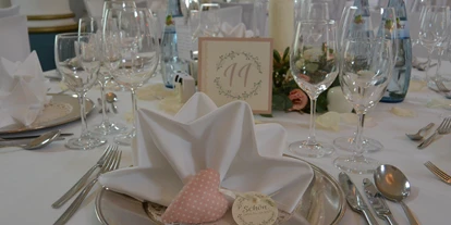 Winterhochzeit - PLZ 71034 (Deutschland) - Festlicher Tisch - Hotel Therme Bad Teinach
