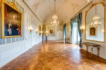 Hochzeitslocation: Der helle, freundliche Spiegelsaal - Schloss Esterházy