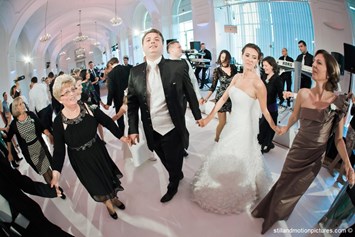 Hochzeitslocation: Heiraten in der Orangerie Schönbrunn in Wien.
Foto © stilllandmotionpictures.com - Orangerie Schönbrunn
