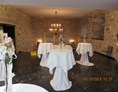 Hochzeitslocation: Der Vorraum für Sektempfang und Co. - Burg Perchtoldsdorf