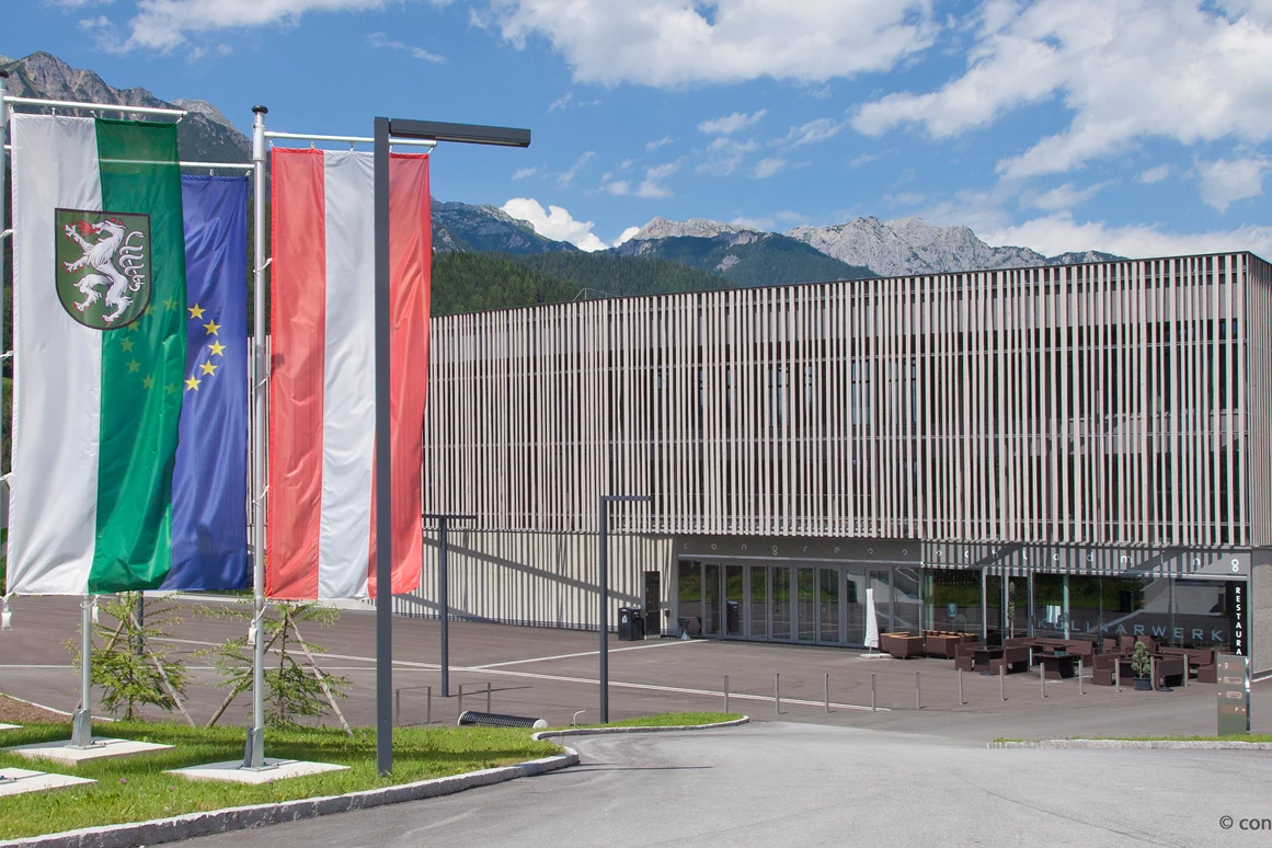 Hochzeitslocation: Außenansicht congress Schladming - congress Schladming