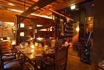 Hochzeitslocation: Weinkeller & 2 Haben Restaurant Arte Vinum - Alpine Palace***** New Balance Luxus Resort