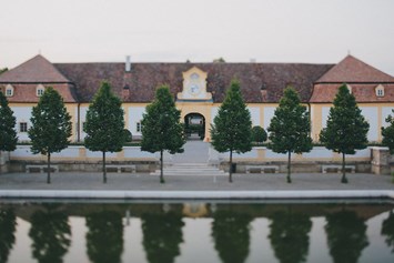 Hochzeitslocation: Gartenanlage des Schloss Hof in Niederösterreich.
Foto © thomassteibl.com - Schloss Hof