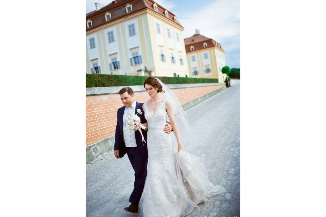 Hochzeitslocation: Heiraten im Schloss Hof in Niederösterreich.
Foto © stillandmotionpictures.com - Schloss Hof