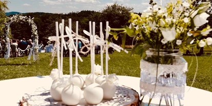 Winterhochzeit - Grafenegg - Unsere cakepops  https://mirli.at/mirli-feiert/ - Mirli