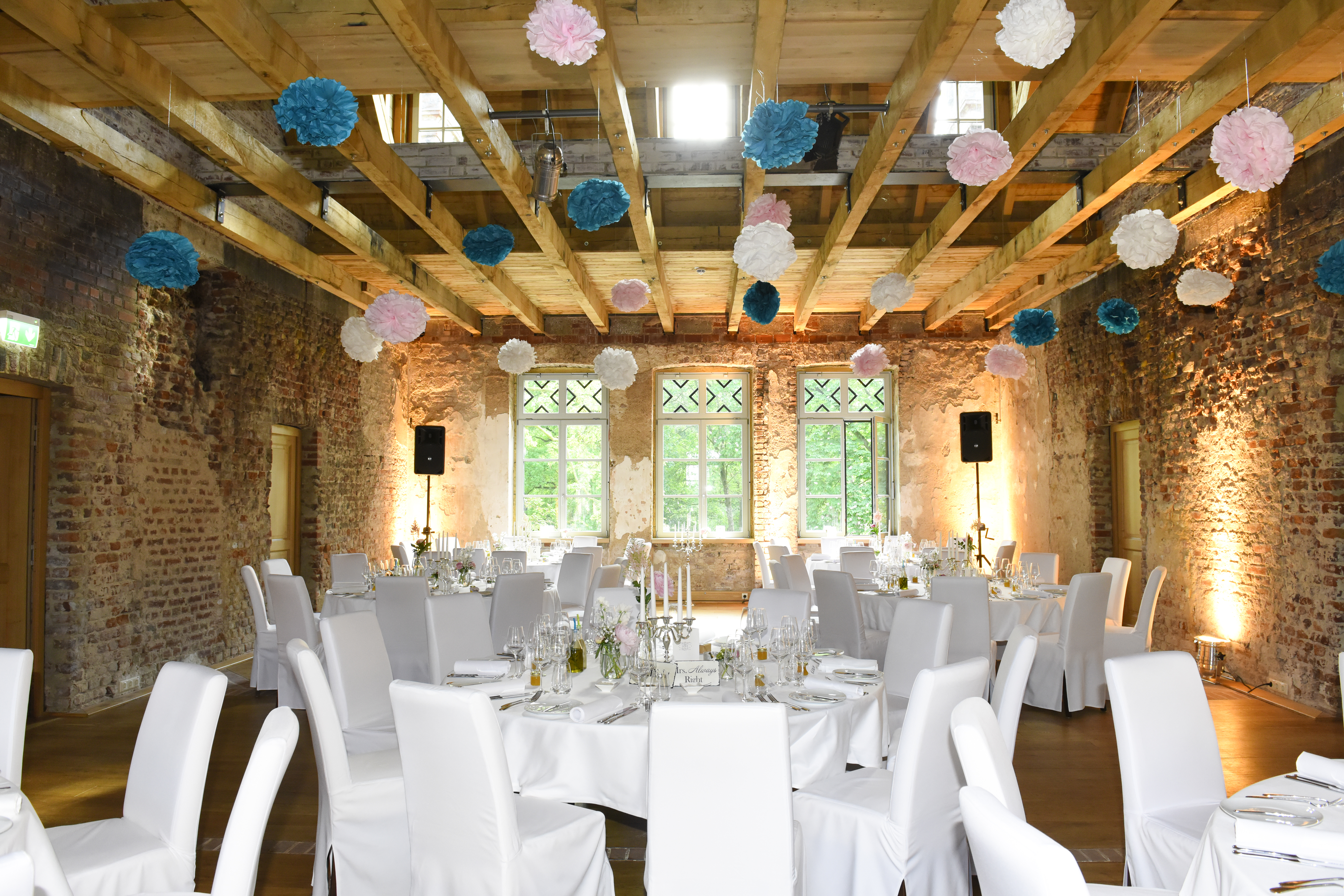 Winterhochzeit - Bergheim (Rhein-Erft-Kreis) - HAUS ORR - Hochzeitslocation mit klassischer Bankettbestuhlung  - HAUS ORR 