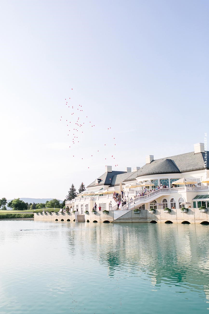 Hochzeitslocation: Feiern Sie Ihre Hochzeit im Golfclub Fontana in Niederösterreich.
 - FONTANA