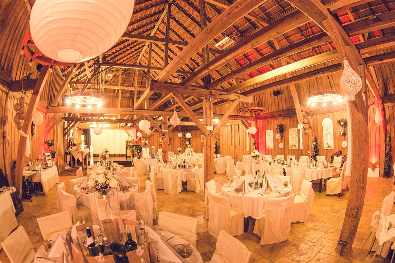 Stadlerhof Wilhering Angaben zu den Festsälen romantischer Feststadel