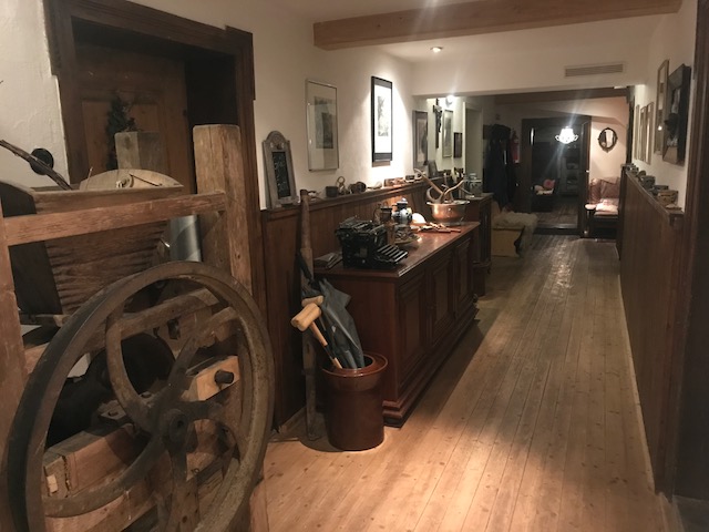 Winterhochzeit - Geeignet für: Hochzeit - Eingang - Bergpension Maroldhof - Urig, Idyllisch, Echt Bayerisch