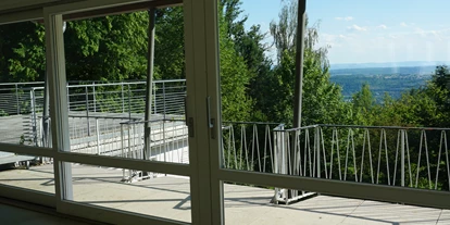 Winterhochzeit - PLZ 71034 (Deutschland) - Aussicht aus dem großen Saal - HABITAT - Die Mietlocation in Esslingen bei Stuttgart