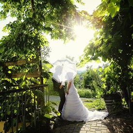 Hochzeitslocation: Heiraten im Schloss Gamlitz in 8462 Gamlitz (Steiermark).
Foto © fotorega.com - Schloss Gamlitz