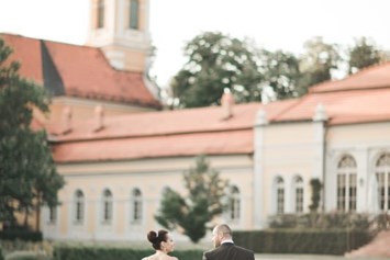 Hochzeitslocation: Hotel CHÂTEAU BÉLA - eine ganz besondere Hochzeitslocation in der Slowakei.
Foto © stillandmotionpictures.com - Hotel CHÂTEAU BÉLA