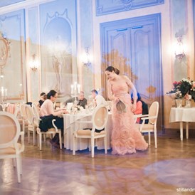 Hochzeitslocation: Hotel CHÂTEAU BÉLA - eine ganz besondere Hochzeitslocation in der Slowakei.
Foto © stillandmotionpictures.com - Hotel CHÂTEAU BÉLA