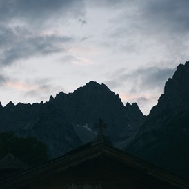 Hochzeitslocation: Traumhafter Blick auf die Berge rund um den Stanglwirt in Tirol.
Foto © formafoto.net - Bio-Hotel Stanglwirt