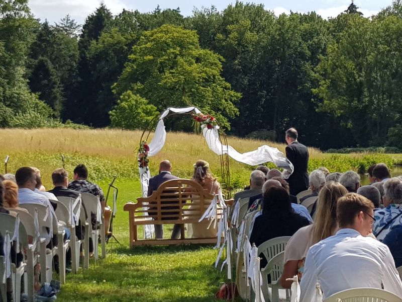 Winterhochzeit - Niedersachsen - freie Trauung im Park - Orangerie im Rhododendronpark