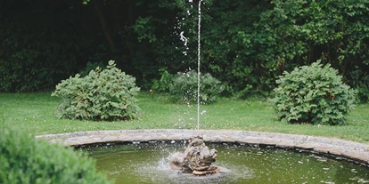 Winterhochzeit - Karlstetten - Feiern Sie Ihre Hochzeit im Schlosspark Mühlbach am Manhartsberg.
Foto © thomassteibl.com - Schlosspark Mühlbach am Manhartsberg