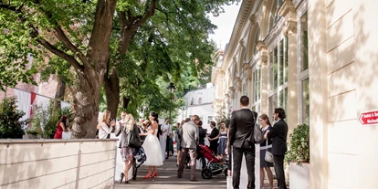 Winterhochzeit - Art der Location: Schloss - Feiern Sie Ihre Hochzeit im Kursalon Mödling.
foto © weddingreport.at - Kursalon Mödling